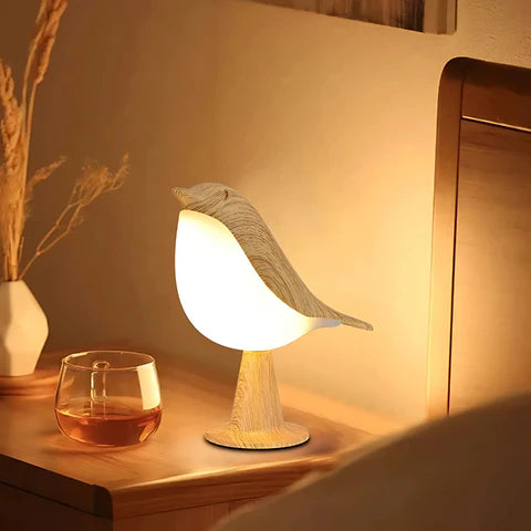 Lintulamppu aromadiffuuserilla | Puukuviointi | Langaton & USB-C-ladattava | AromaBird