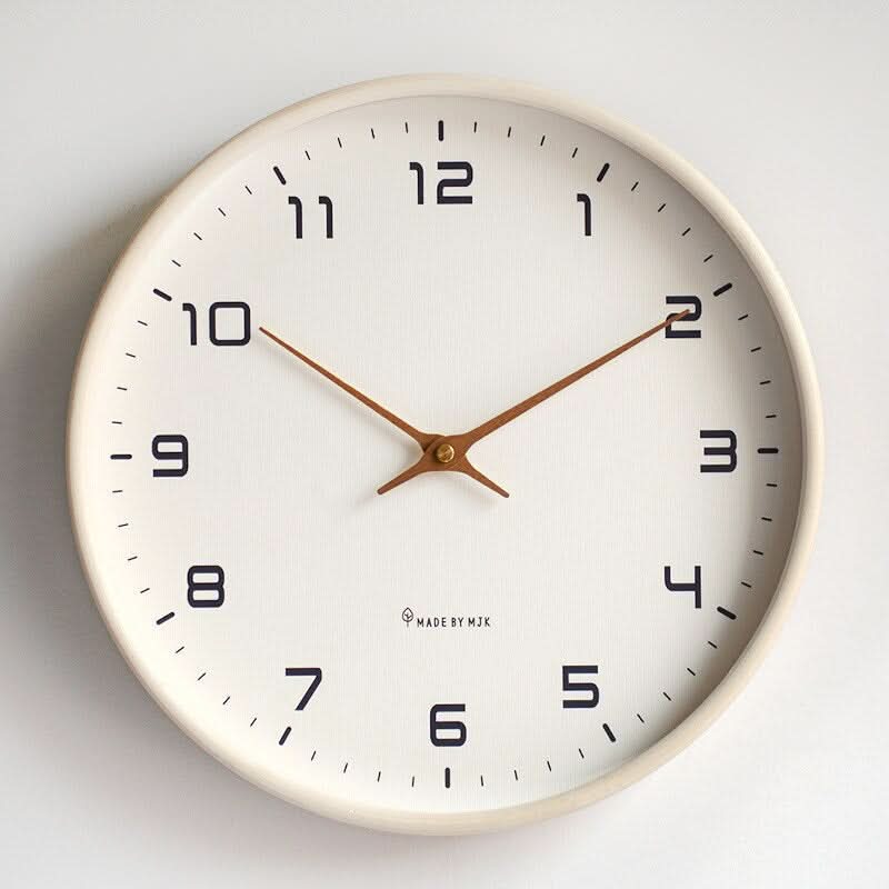 Holz-Wanduhr 25x25 cm oder 30x30 cm | Skandinavisches Design in Braun oder Creme | Lautloses Quarzuhrwerk für Wohnzimmer 6