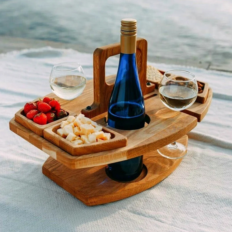 Picknicktisch mit Wein im Freien | Platz für Flasche, 2 Gläser & Snacks | Tragbar | VinoPicnic