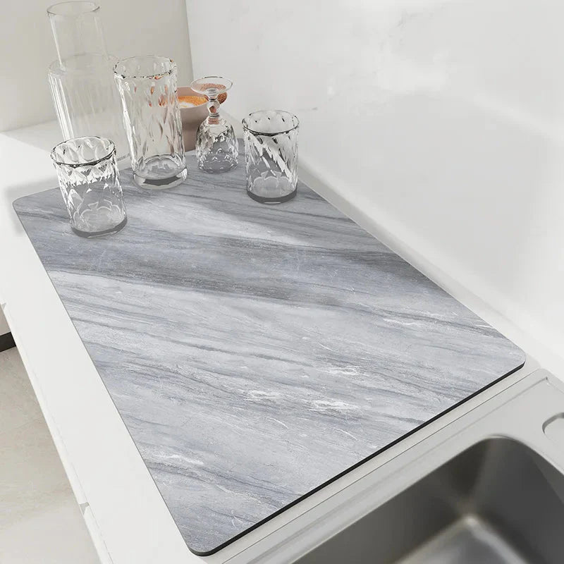 Abtropfmatte | Sekunden schnelltrocknend | Rutschfeste Naturkautschuk Basis | DryNest