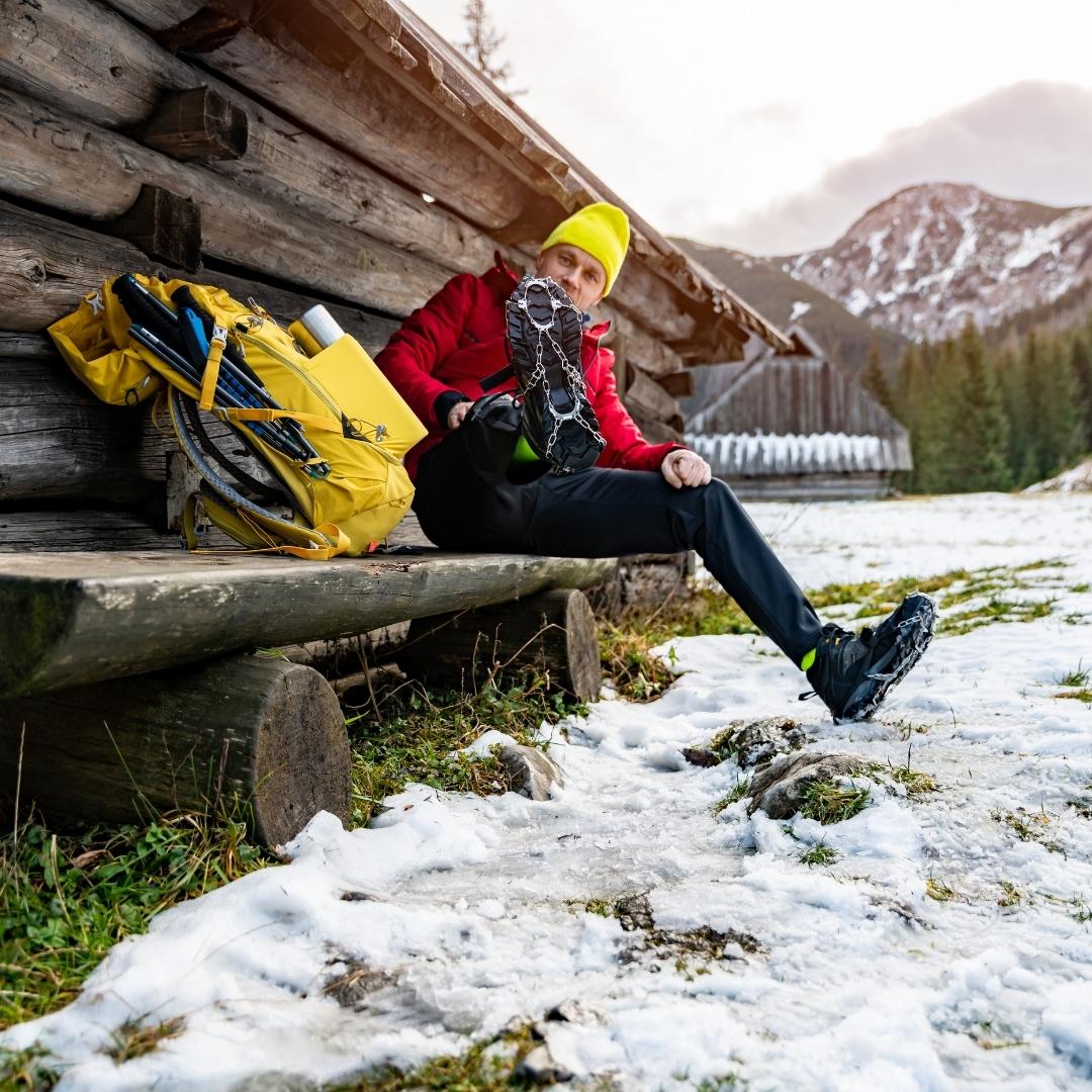 Schuhspikes Grödel für Eis und Schnee | Universalgröße 36-45, Edelstahl-Stollen | Elastische Silikonbindung, rutschfest 4