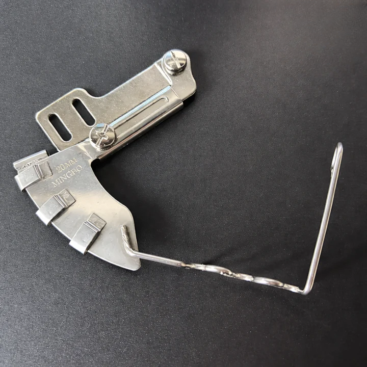 Doppelfalt-Einfassband-Aufsatz | Automatisches Doppelfalt Führen | Edelstahl | SeamGuide