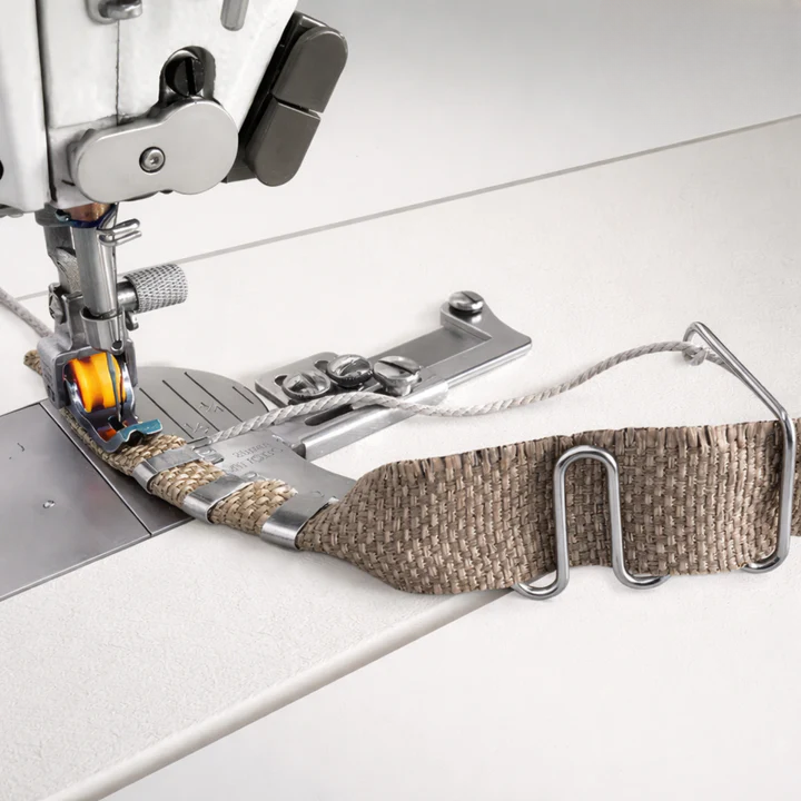 Doppelfalt-Einfassband-Aufsatz | Automatisches Doppelfalt Führen | Edelstahl | SeamGuide