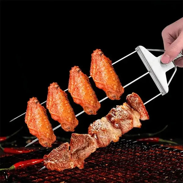 Edelstahl-Grillspieß | Doppelte Zinken | Schiebeschaber für sauberes Servieren | SpießPro