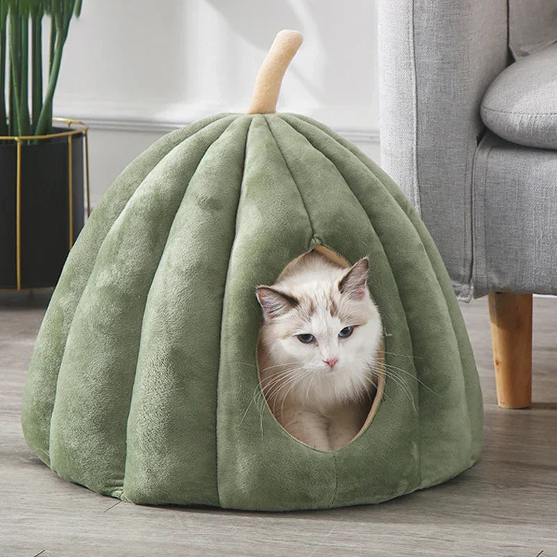 Geschlossenes Katzenbett | Katzenhöhle im Kürbis-Look | mit Herausnehmbarem Kissen | CozyPaws