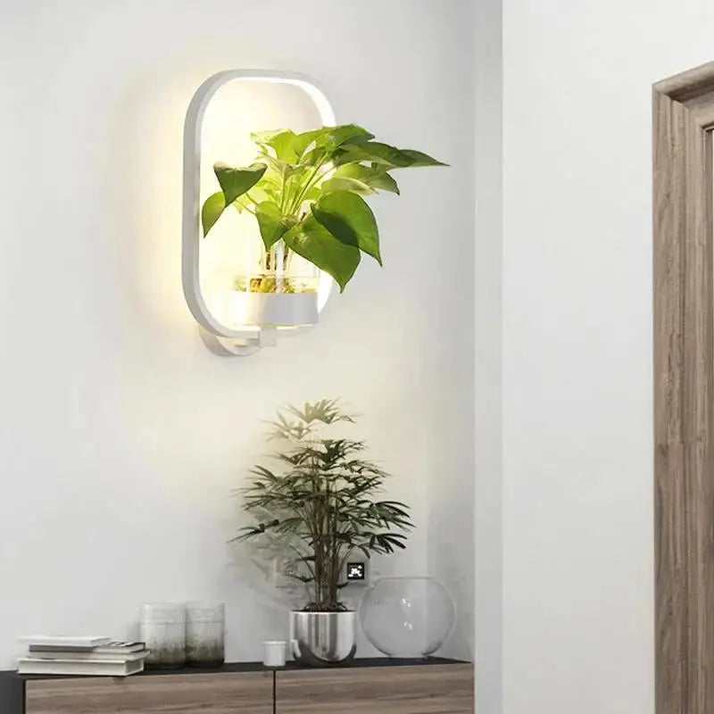 LED-Pflanzen-Wandleuchte mit Glasvase | Warmes Hintergrundlicht | Dekorativer Wandakzent | GlowPlant
