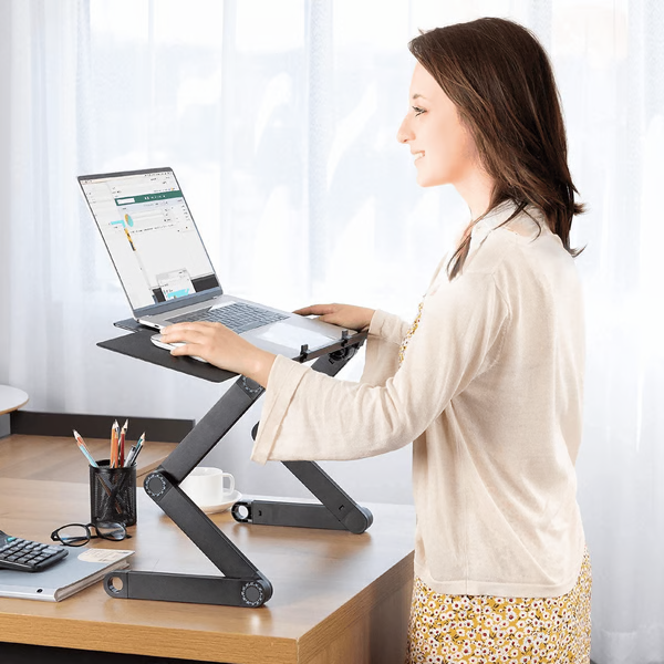 Laptopständer Aluminium | Verstellbar | Belüftete Ablage | Pivolt