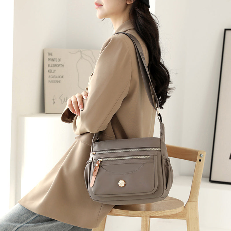 Luxuriöse Umhängetasche für Frauen | Wasserabweisend | Stilvoll, leicht & perfekt organisiert | Mia