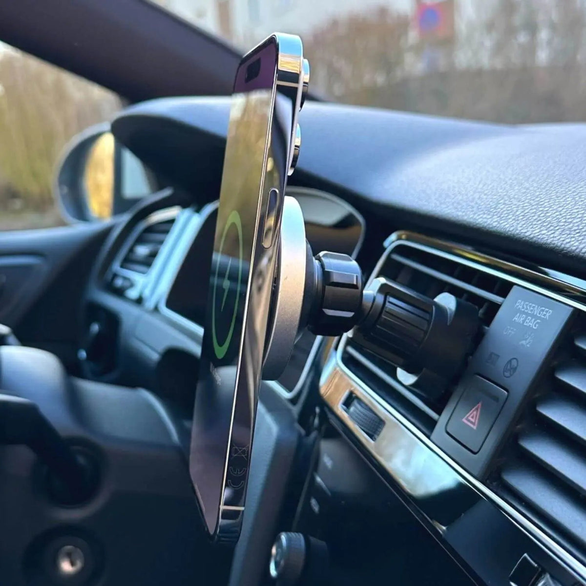 Magnetische Kfz-Halterung | Kabelloses MagSafe-Ladegerät | Hält & Lädt Zugleich | DriveMag