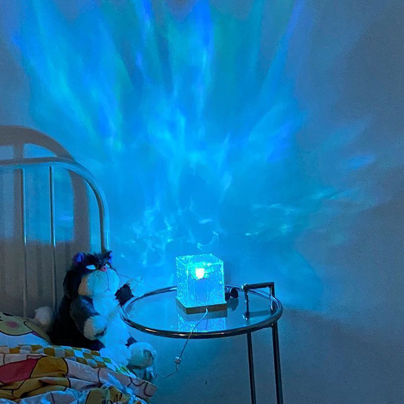 LED Wasserwellen Projektorlampe | 16 Farben mit Fernbedienung | USB-Laden für flexiblen Einsatz ohne Steckdose 3