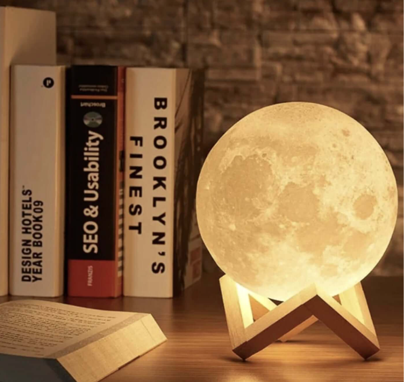 Magische Mondlampe | 16 Farben | mit Holzständer | MoonNest