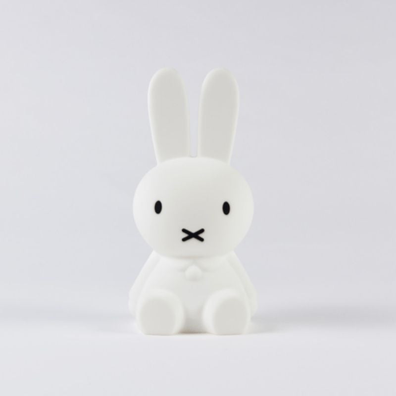 Tischlampe | Ikonischer Blickfang fürs Zuhause | Minimalistische Hasenfigur | BunnyNest