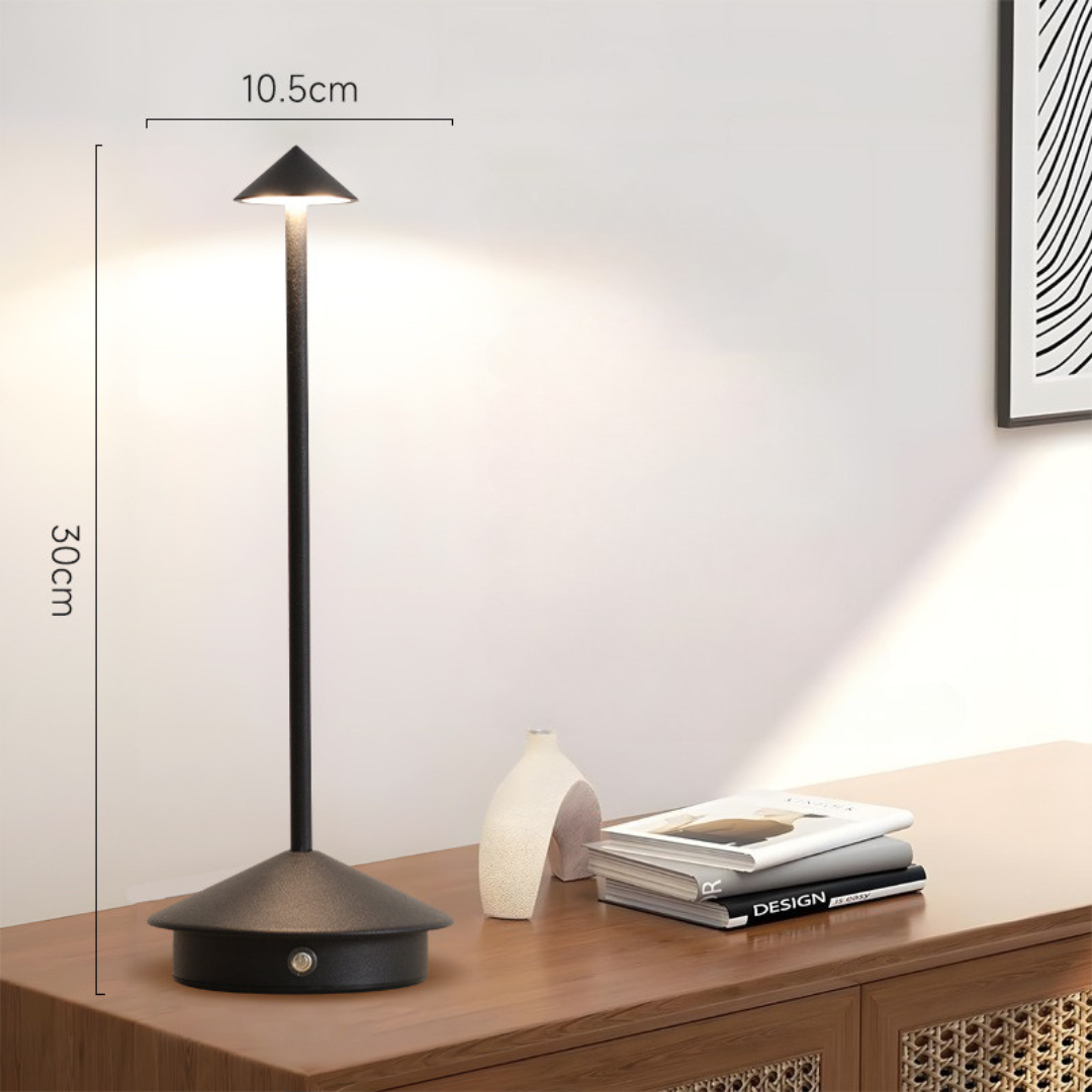 Tischlampe | Kabellose Freiheit | Touch-Dimmer, USB-Ladung | NordGlow