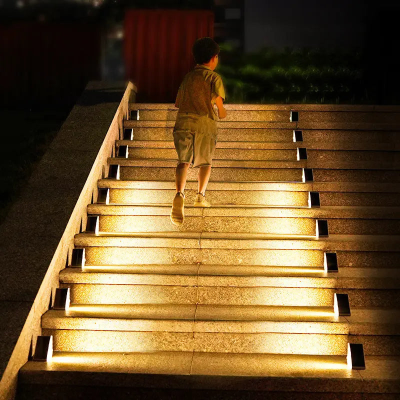 Treppenlicht | Automatische Dämmerungssteuerung | Wetterfest | StepGlow