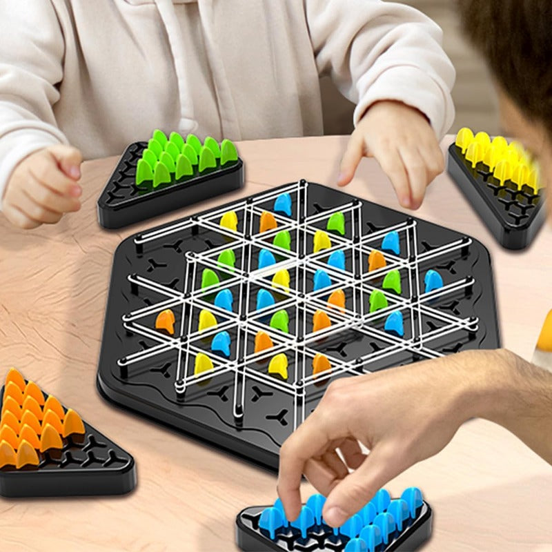 TriAxion™ – Clever sein, Spaß entfachen und unvergessliche Spielabende gestalten