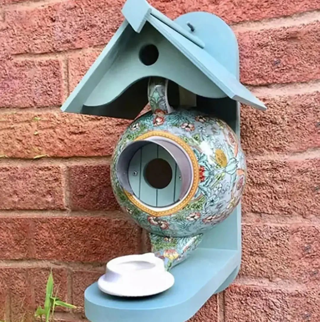Vogelhaus Teekannen Design | Handbemalt & UV-beständig | Für Garten & Balkon | NestCharm