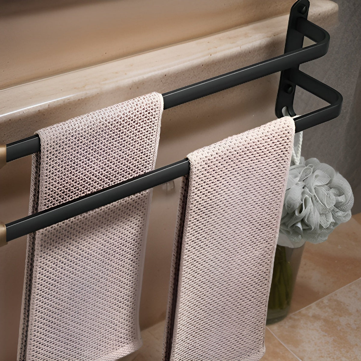 Wandmontierter Handtuchhalter | mit Haken | Platzsparend | TowerRack