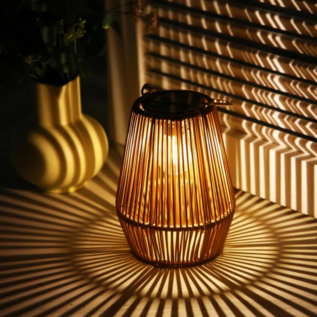 Wasserdichte Solar-Gartenlampe Rattan | Handgewebt | LED | Automatisch | Rattanova