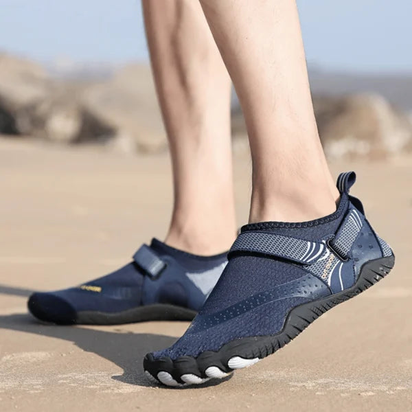 Wasserschuhe | Rutschfeste Profilsohle | Leichte orthopädische Stütze | BareCurrent
