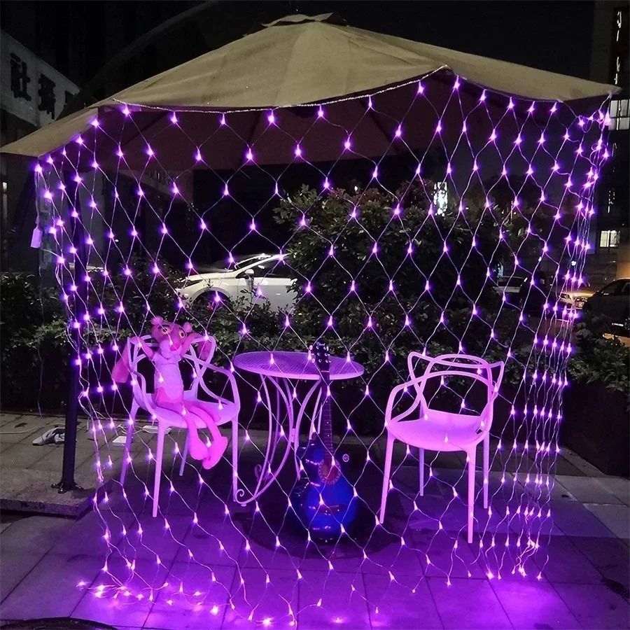 LED Lichternetz Vorhang für Fenster und Wände | 8 Leuchtmodi, IP42 wetterfest | Ideal für Halloween, Hochzeit und Party 4