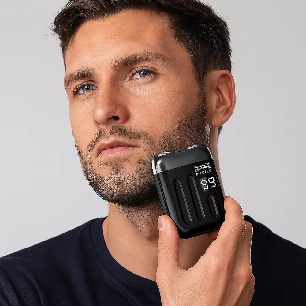 Mini elektrický holicí strojek | Dvojitá hlavice | Kompaktní | PocketShave