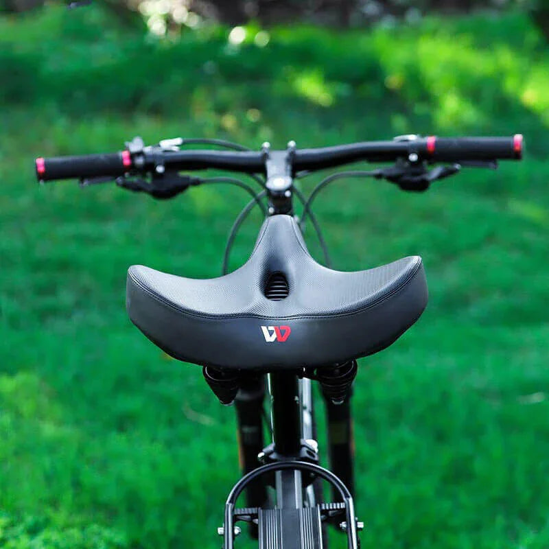 Fahrradsattel | Extra Breit mit Ausschnitt | Hochdichte Polsterung & Federung | ComfoCycle