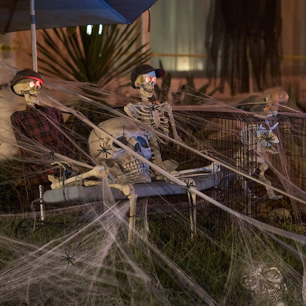 Halloween Spinnennetz Deko mit Kunstspinne | Dehnbar für Innen und Außen | Für Garten, Eingang, Terrasse und Halloween-Party