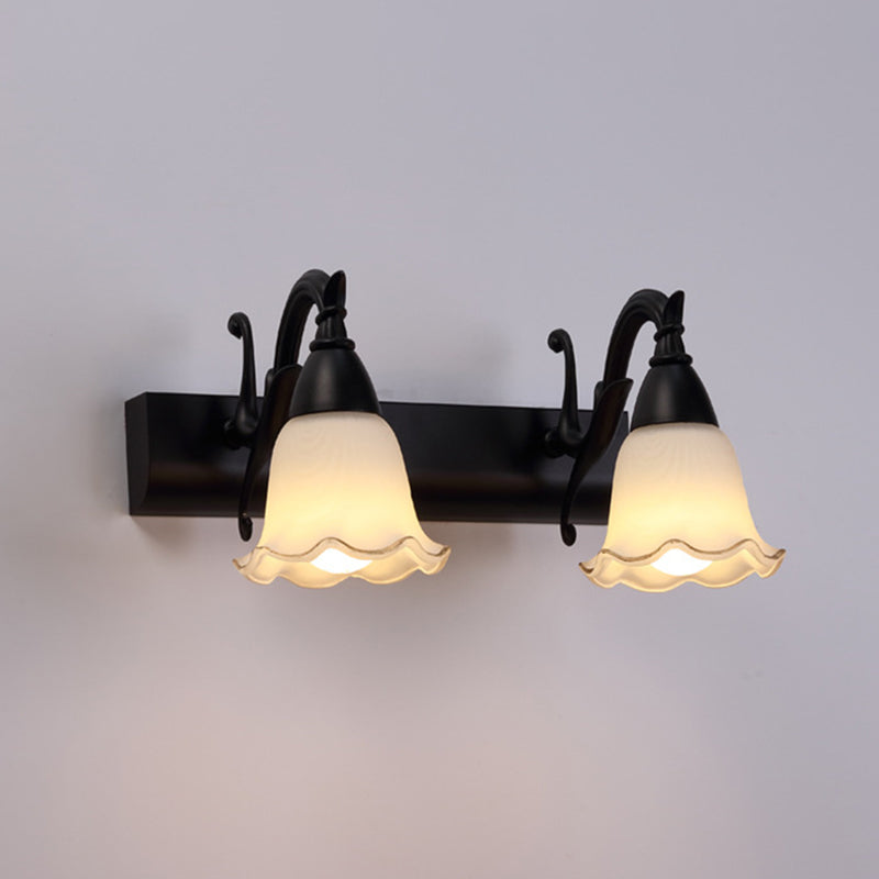 Badezimmerleuchte aus Metall | Wasserdichter Glasschirm, rustikaler Stil, 2-4 Lichter | Ideal über dem Spiegel im Bad 7