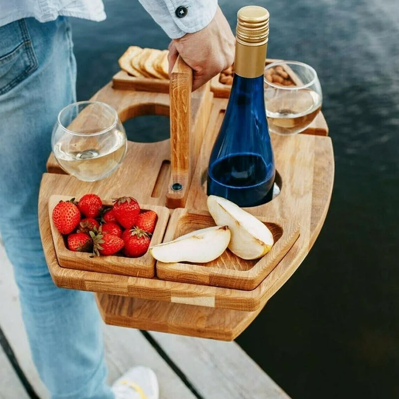 Tavolo da picnic con vino all’aperto | Spazio per una bottiglia, 2 bicchieri e snack | Portatile | VinoPicnic