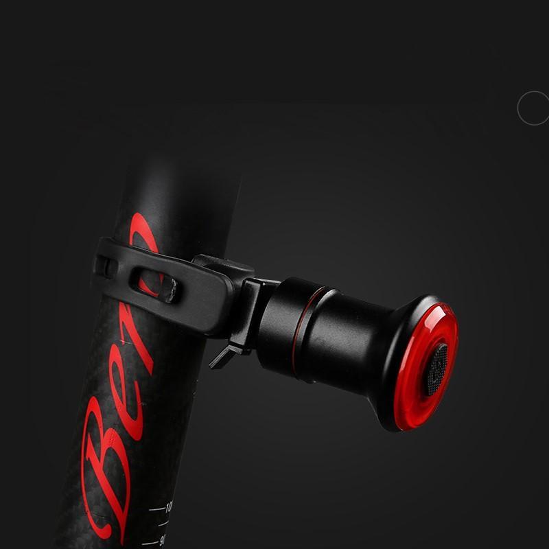 Feu arrière de vélo intelligent | Feu stop automatique | | Batterie USB rechargeable, support réglable | RearWise