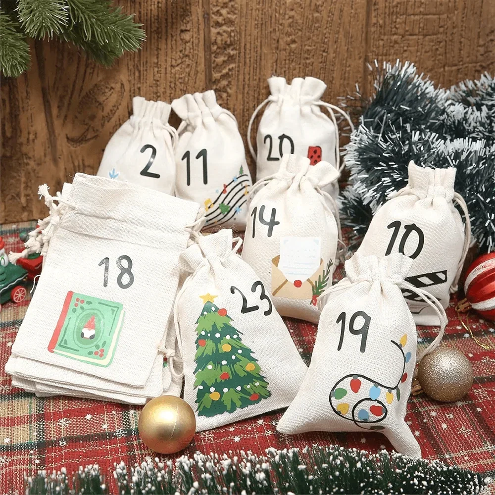Adventskalender Taschen Nummeriert Wiederverwendbar mit Holzklammern