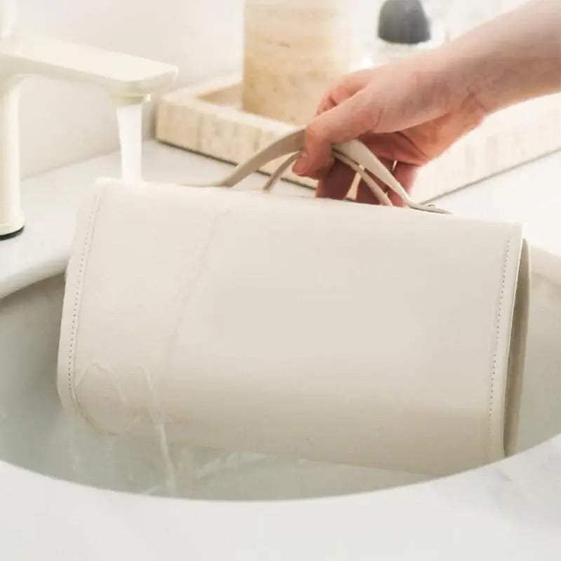 BeautiFlex™ — Meistere dein Make-up mit eleganter, wasserfester Kontrolle überall