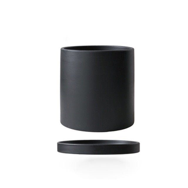 Blumentopf | Matte Oberfläche | Mit Ablaufloch und Untersetzer | Nordic Pot
