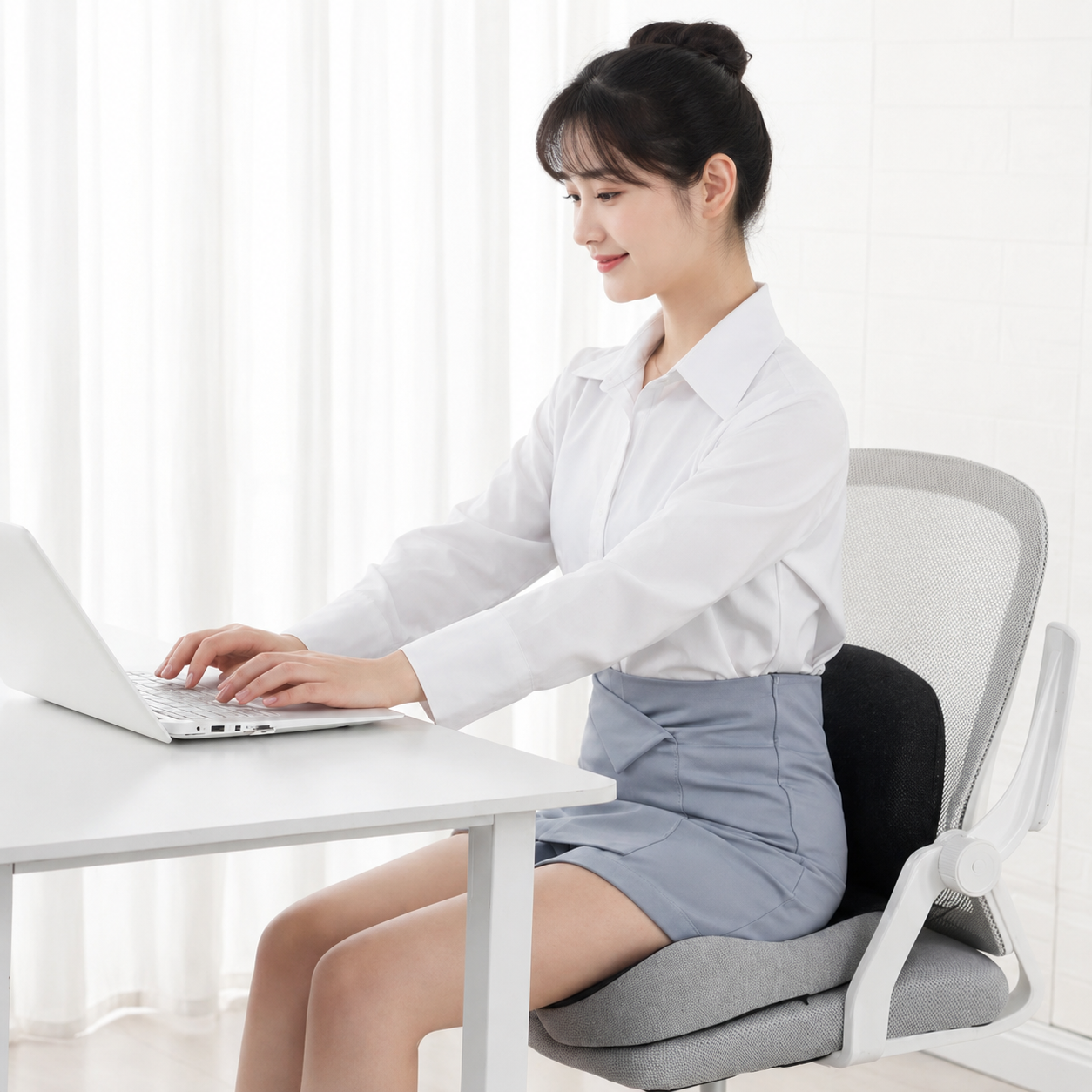 Sittdyna | Ergonomisk minnesskum sittdyna | Tryckavlastande & halkfri | ErgoComfort