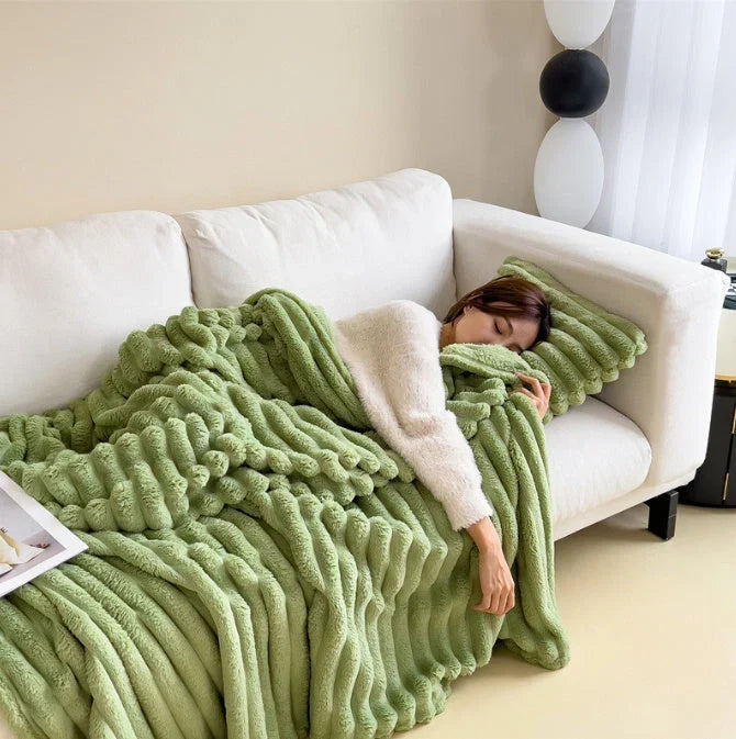Fleece Decke Flauschig | Leicht, Weich & Maschinenwaschbar bei 30°C | Kuschelig Warm für Sofa, Bett & Unterwegs 2