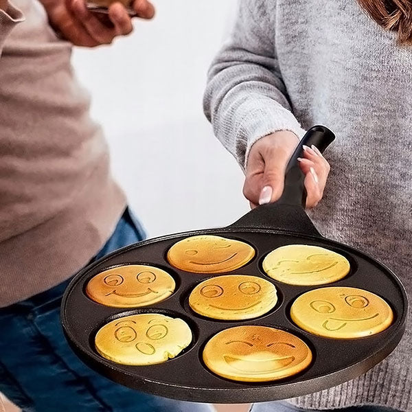 HappiPan™ — Perfekt gewendete Smiley-Pfannkuchen für einen glücklichen Start in den Tag