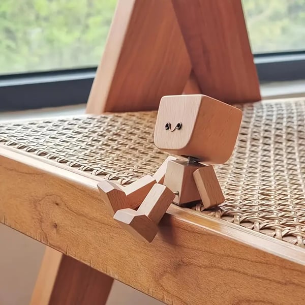Holz Deko Figur | Bewegliche Wippfunktion | Wechselbare Gesichter | WobbleWood