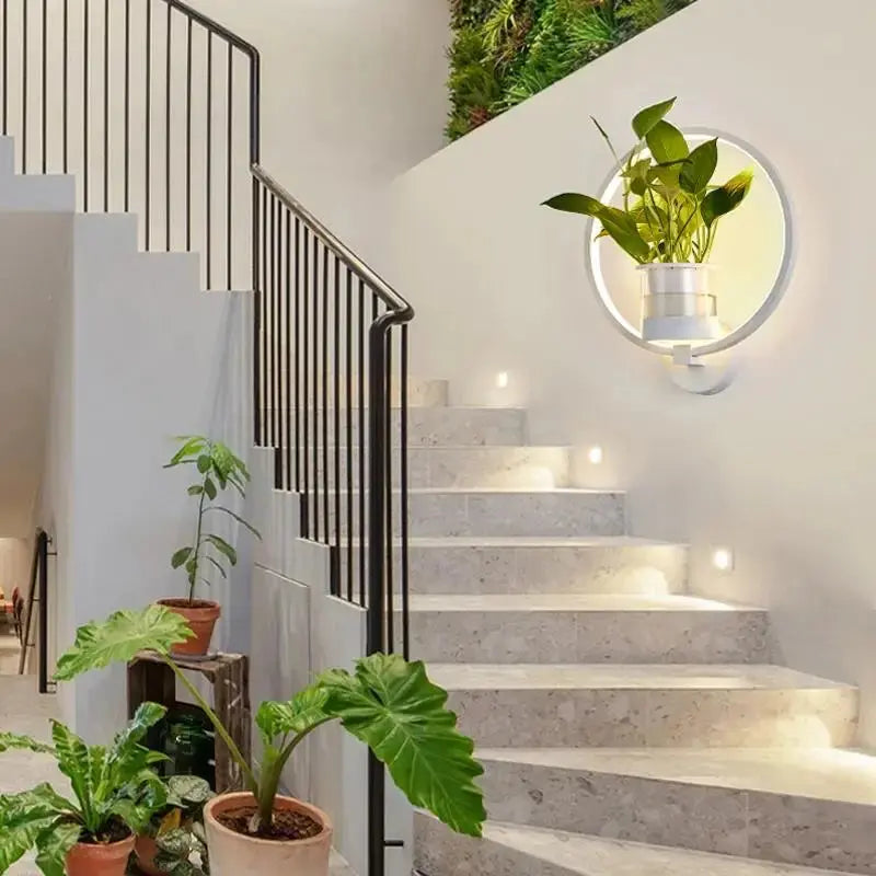 LED-Pflanzen-Wandleuchte mit Glasvase | Warmes Hintergrundlicht | Dekorativer Wandakzent | GlowPlant
