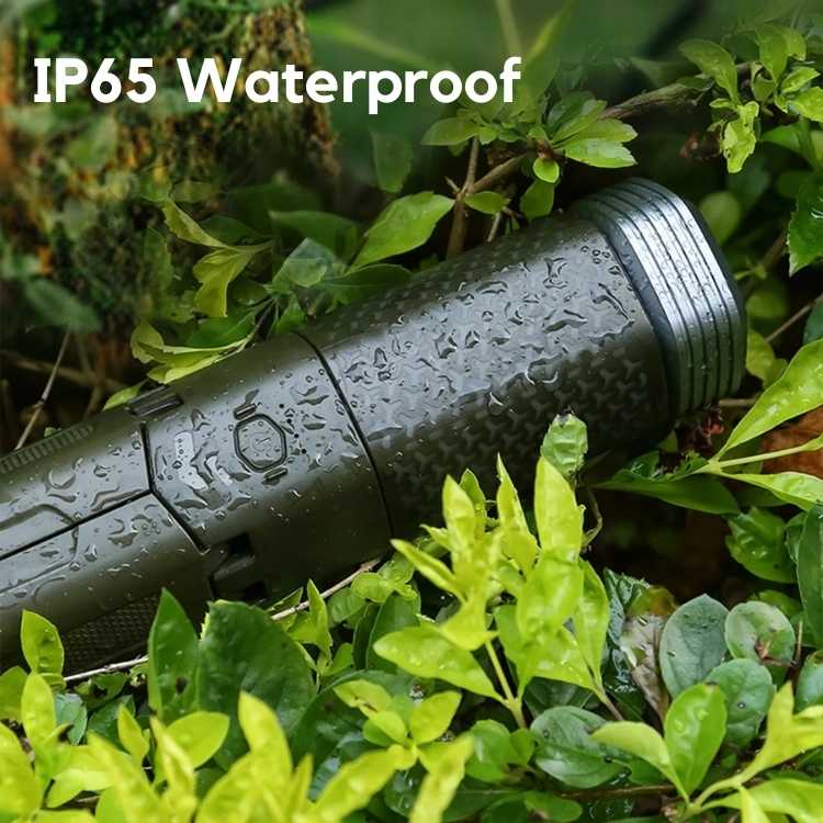 LED-Stativleuchte Camping dimmbar wiederaufladbar mit wasserfestem Gehäuse