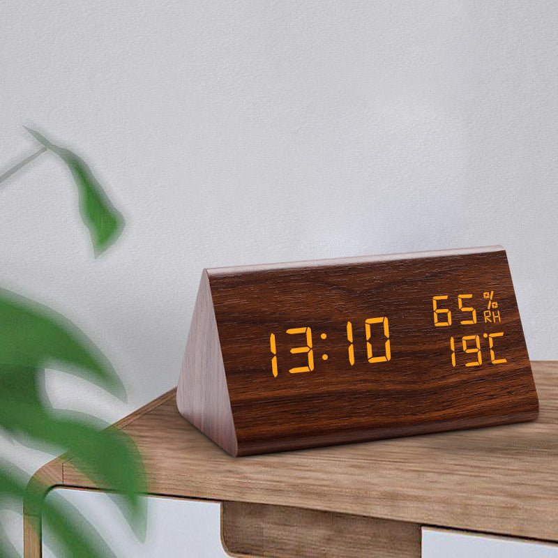 Digitale Holzoptik-Uhr mit Temperaturanzeige | Dimmbares LED-Display | Batterie- oder USB-Betrieb, automatische Abschaltfunktion 3