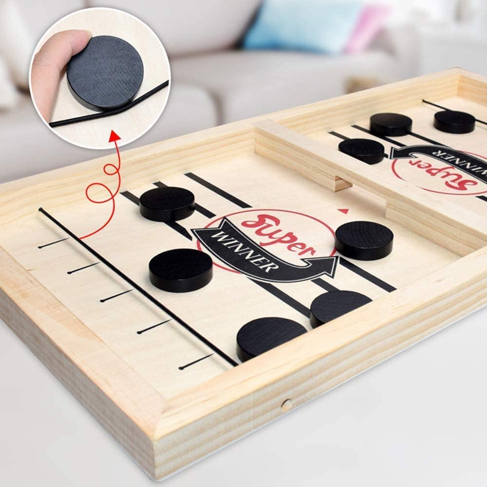 Tischfußball & Shuffleboard Spielset aus Holz | 2-in-1 Spielkombination für 2 Spieler | Kompakt & Tragbar für Zuhause & Unterwegs 4