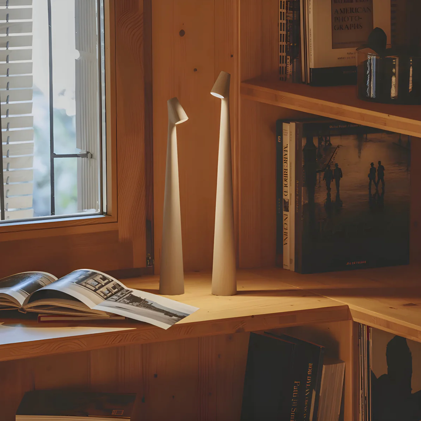Lampe de chevet | Design scandinave | Intensité réglable sur 3 niveaux par commande tactile | LumaLean