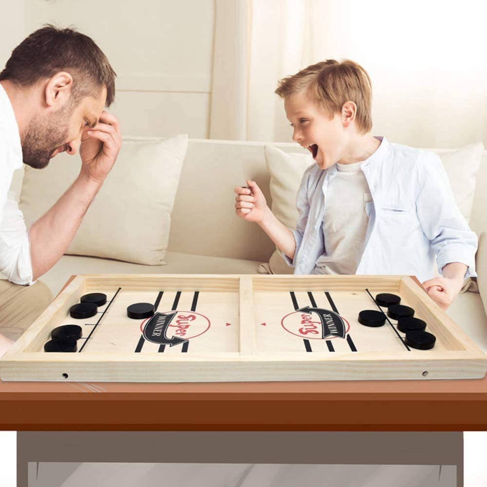 Tischfußball & Shuffleboard Spielset aus Holz | 2-in-1 Spielkombination für 2 Spieler | Kompakt & Tragbar für Zuhause & Unterwegs 1