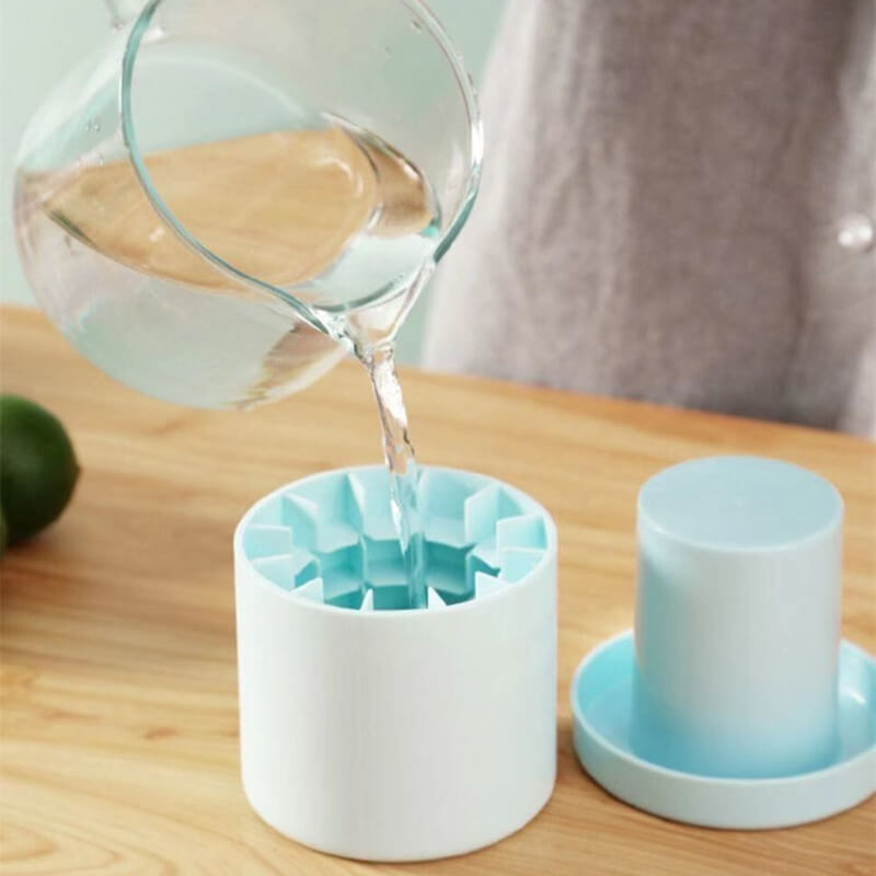Přenosný výrobník silikonových ledových kostek | Potravinářský silikon a ABS | Frostcup