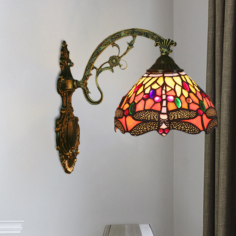 Tiffany Wandleuchte aus Glas und Metall | Libellenmuster Kegelschirm mit Facettenglas | Warmes Licht fürs Schlafzimmer 1
