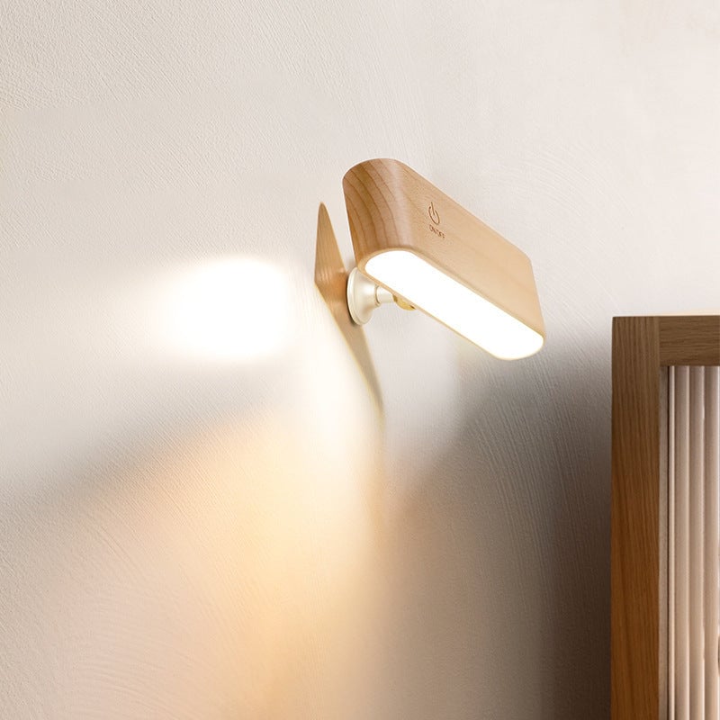 VeloCharge™ Wood Dock – Eleganz trifft mühelose 360° Lade- und Lichtsteuerung
