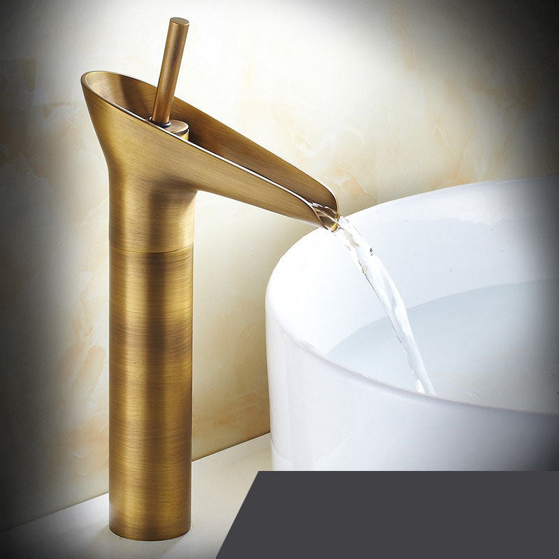 Wasserhahn | Wasserfall-Auslauf im Vintage-Look | Einhebelmischer | VintageFlow