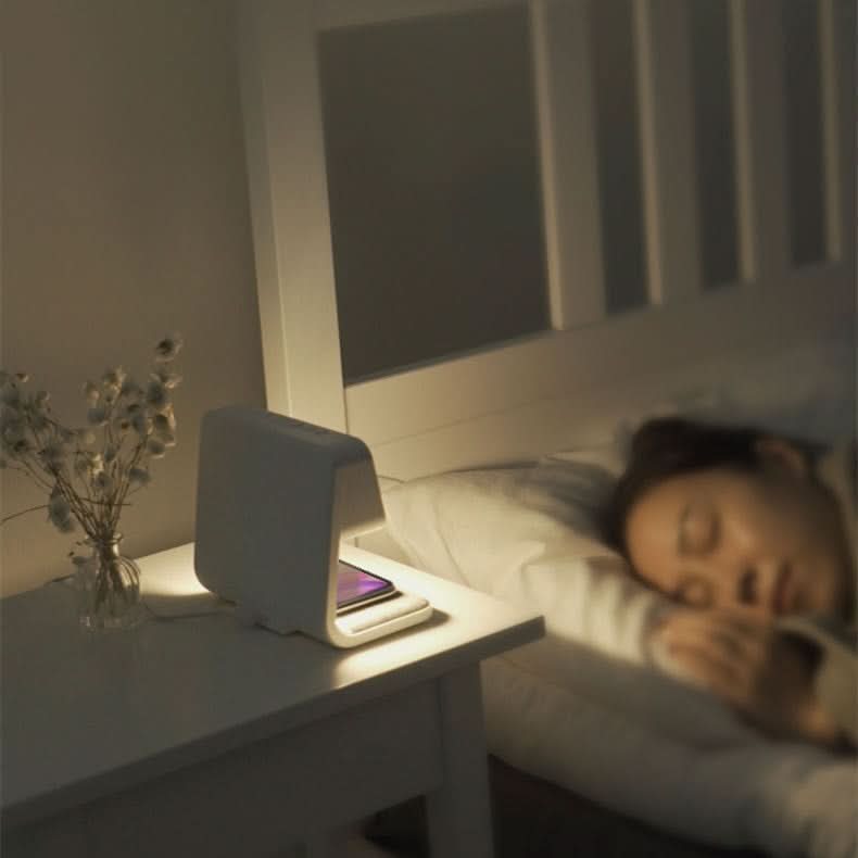 Wecker 3-in-1 LCD | Wireless Ladestation | Dimmbare LED-Lampe | Deskova