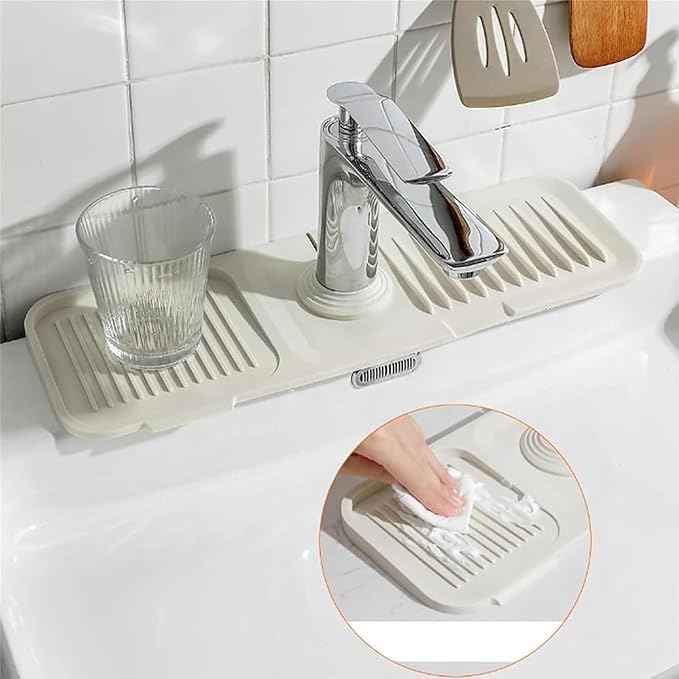 Spritzschutzmatte Wasserhahn Silikon | Zuschneidbar mit integriertem Tropfkanal | Rutschfest hält Arbeitsplatte dauerhaft trocken 1