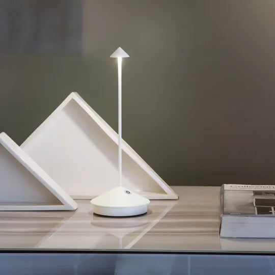 Bezdrátová LED lampa | Stmívatelná s akumulátorem | Dotykové ovládání | GlowVault